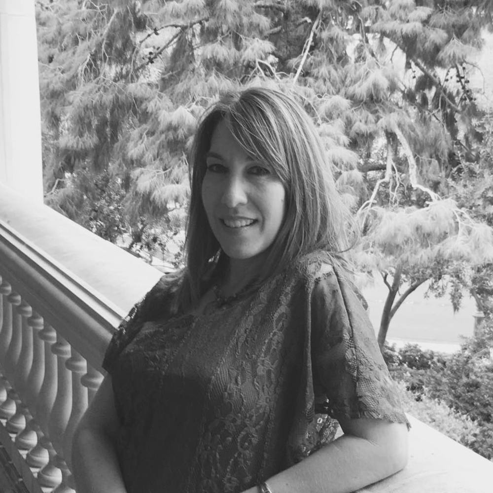 Meet your Posher, Angela